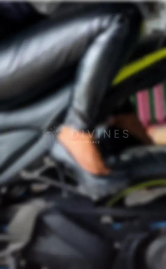 Talons en moto