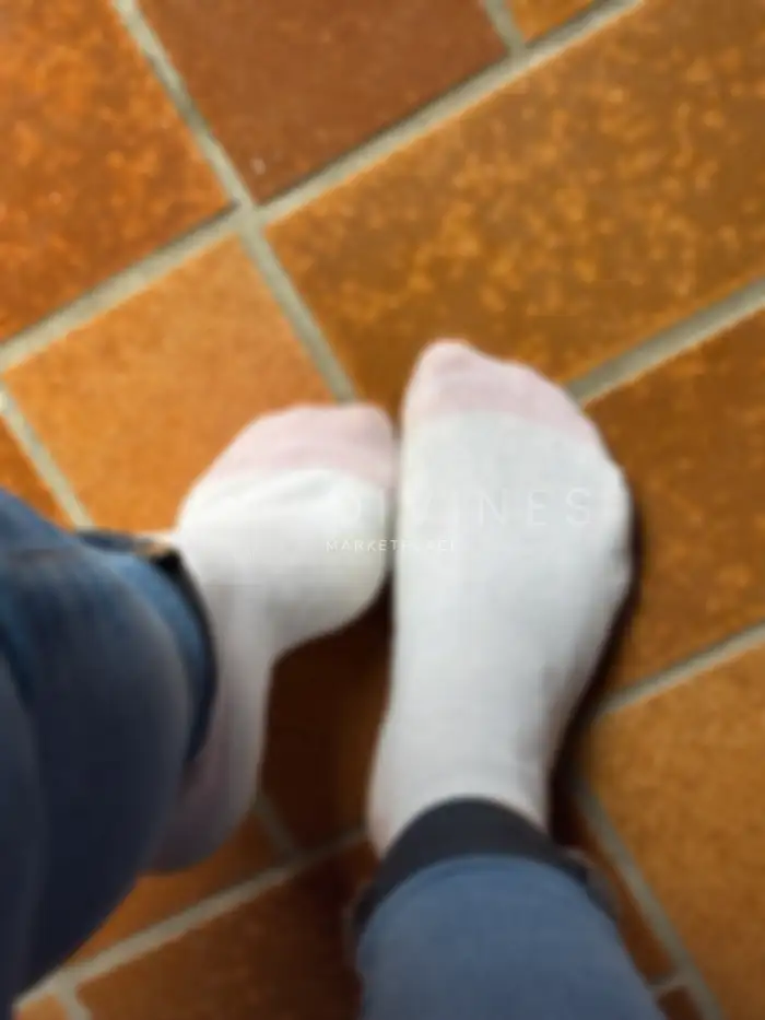 Photos de pieds chaussettes & collants