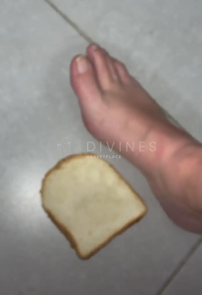 Qui croque ? 🤭👣