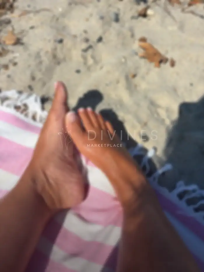 Pieds 36 à la plage